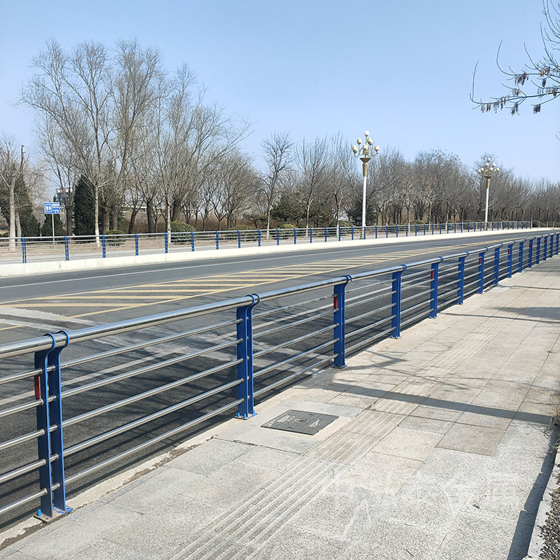 道路护栏