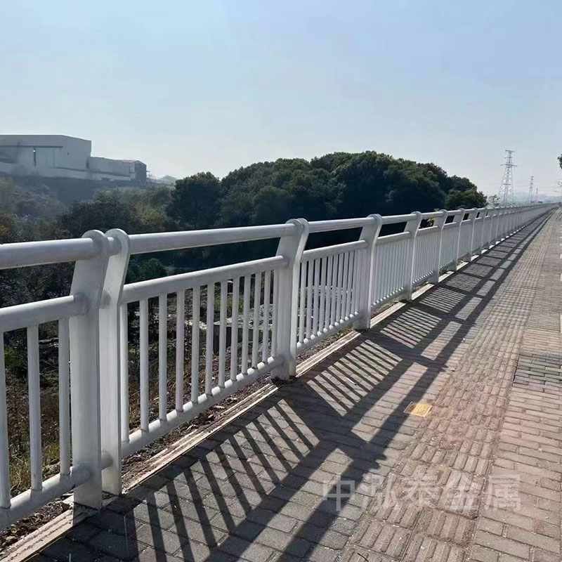 桥梁护栏